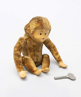 Игрушка заводная "Обезьяна". СССР, 1930-50 годы.