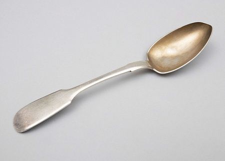 Столовая ложка. Россия, Нижний Новгород, мастер "А.К.", 1875-90 годы.
