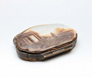 Табакерка "Итальянский пейзаж". Западная Европа, первая половина XIX века.