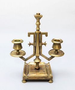 Подсвечник в стиле готического модерна. Россия или Западная Европа, конец XIX - начало ХХ века.