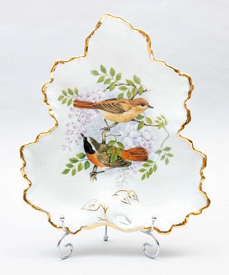 Блюдо "Птицы" в виде листа. Франция, Лимож, середина ХХ века.