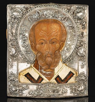 Икона "Святитель Николай Чудотворец", в серебряном окладе. Икона. Конец XVI века. Россия. Оклад. 1780 год. Мастер – Прокофий Давыдов. Москва.