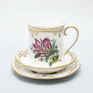 Чайное трио "Шалфей и рододендрон". Англия, фабрика Spode, 1980-е годы.