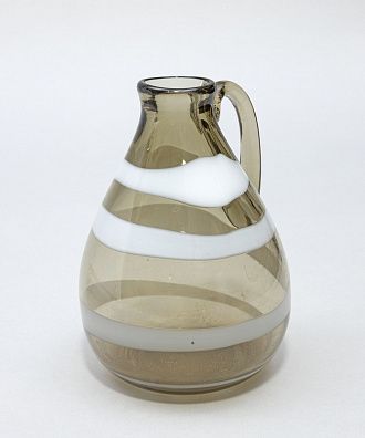 Кувшинчик с молочной нитью. СССР, стекольный завод "Неман" (?), 1960-70-е годы.