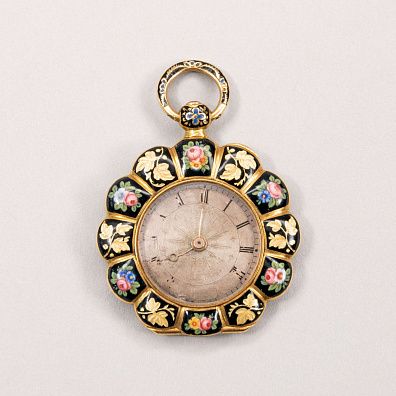 (Из собрания Э. Рогальской) Часы с "голландскими букетами" по эмали. Западная Европа, начало ХХ века.