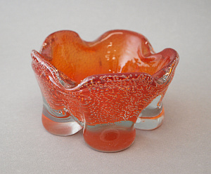 Кабинетная пепельница с фигурным бортом. СССР (Чехия?). 1970–1980-е гг.