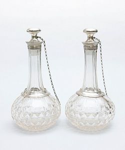 Парные декантеры в серебряной оправе. Голландия, 1814-1905 годы.