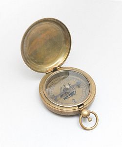 Компас в футляре. Индия, фирма Ross London, модель 1917 г., ХХ век.