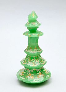 Флакон уранового стекла с росписью золотом. Россия, 1830-50 годы.
