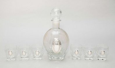Водочный набор с посеребрёнными медальонами. Западная Европа, первая треть ХХ века.
