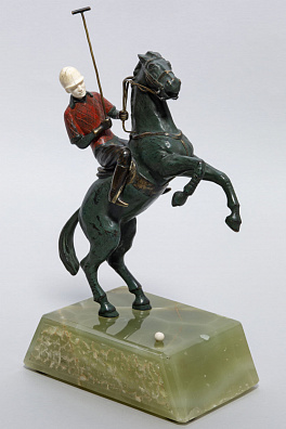 Скульптура "Игрой в поло". Европа. По модели скульптора Бруно Заха. 1920-е - 1940-е.
