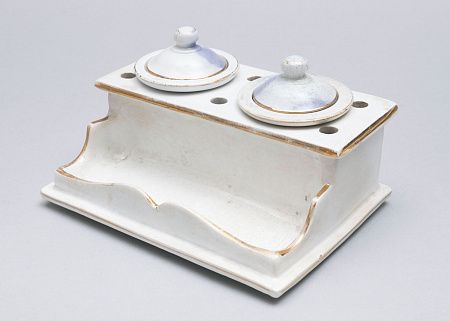 Чернильный прибор. Россия, Тверь, фабрика М.С. Кузнецова, 1889-1917 годы.