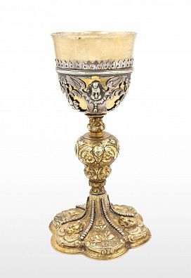 Серебряный потир с изображением херувимов. 1693–1724  гг. Германия, Фрауштадт. Мастер – Кристиан Цоллер.