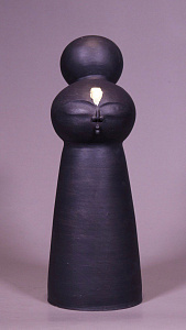 Ната Нова (Nata Nova) (р.1986).Декоративная скульптура "Жрец". 2022.
