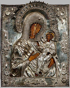 Икона "Богоматерь Иверская" в серебряном окладе. Конец XIX века.