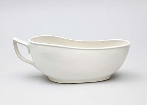 Бурдалю (переносной туалет). Бельгия, мануфактура Boch Freres, около 1880 г.